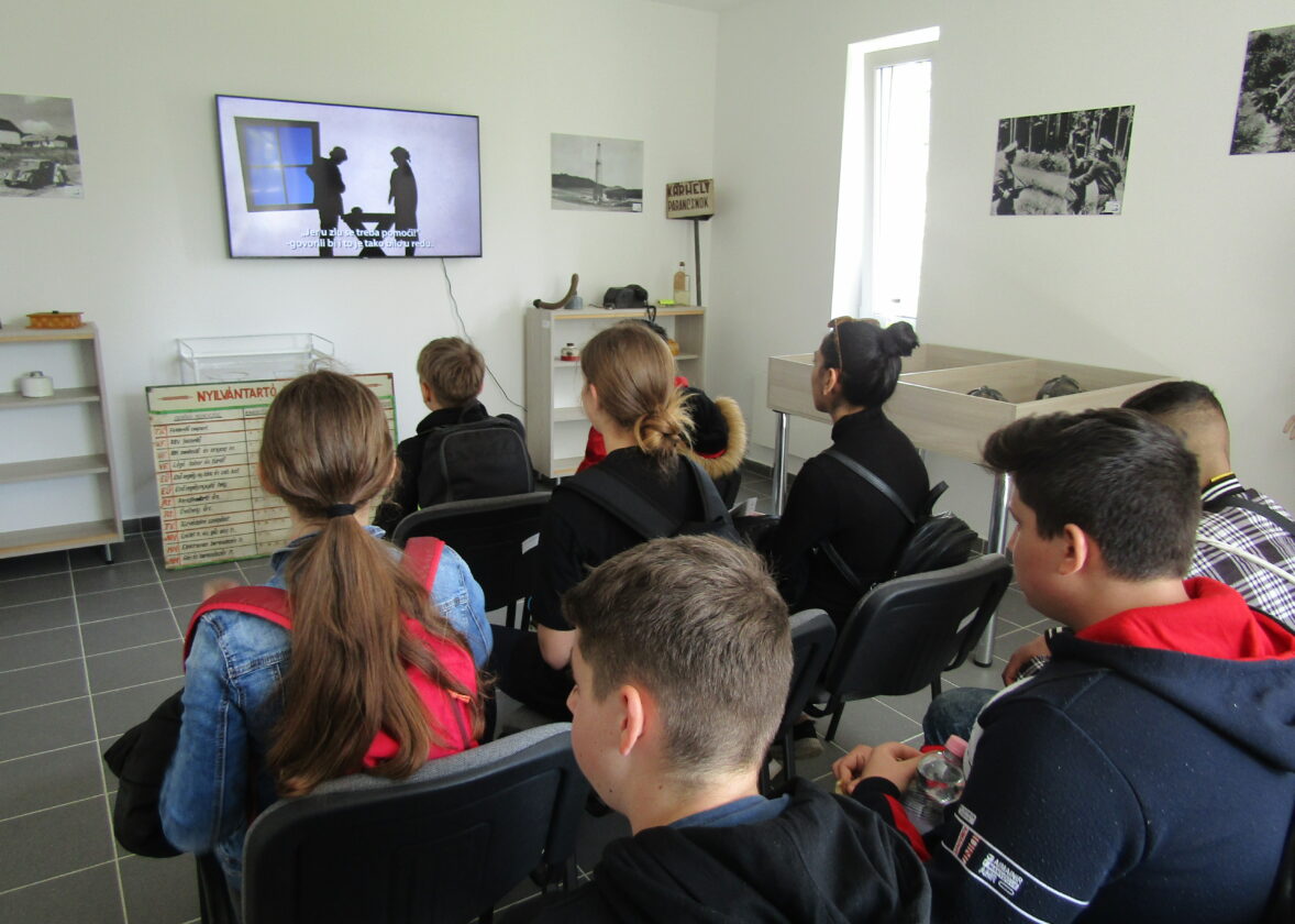 The thematic programmes continued with a “spy game”