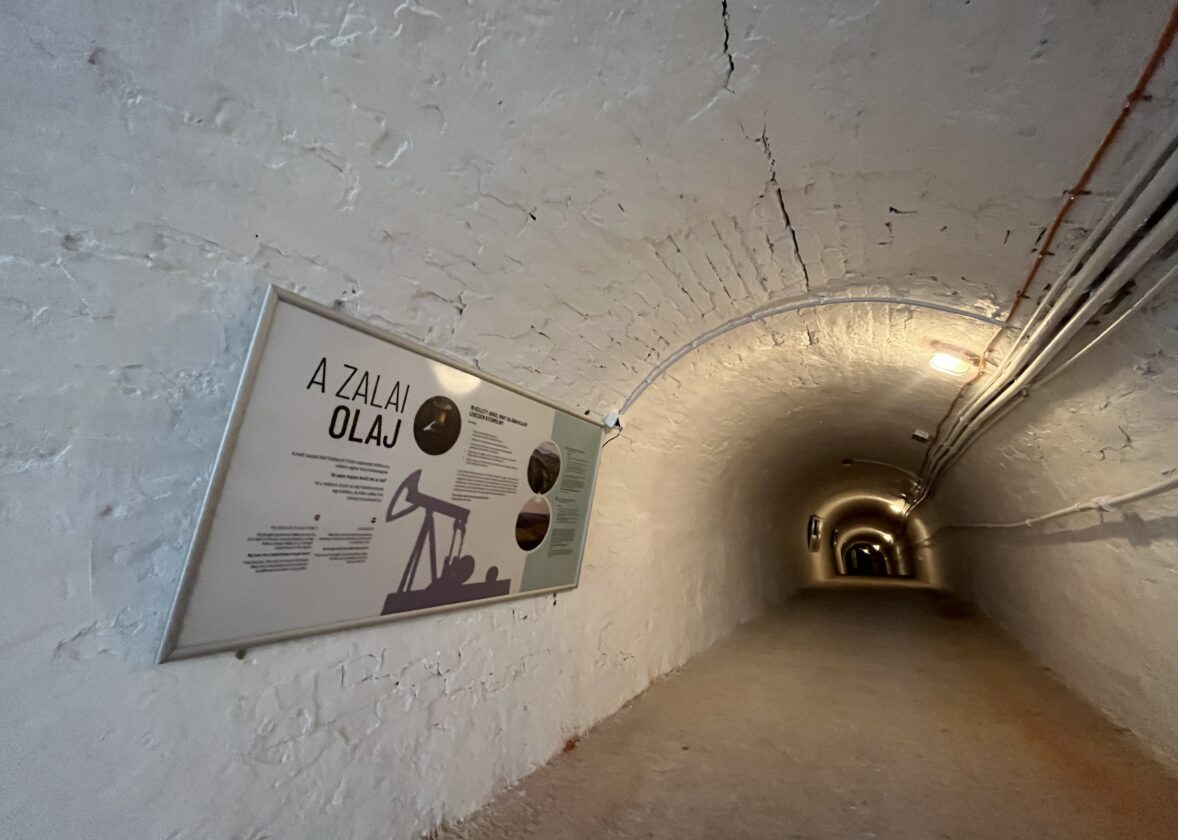 Unique bunker tour in Lovasi!